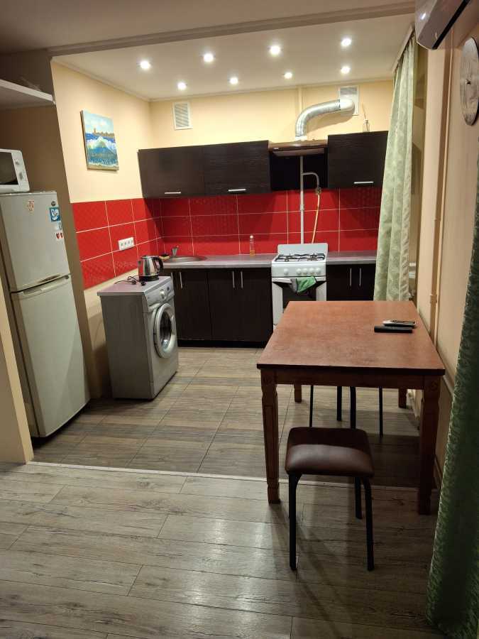 1-комнатная квартира посуточно 32 м², Данила Щербаковского ул., 56/7