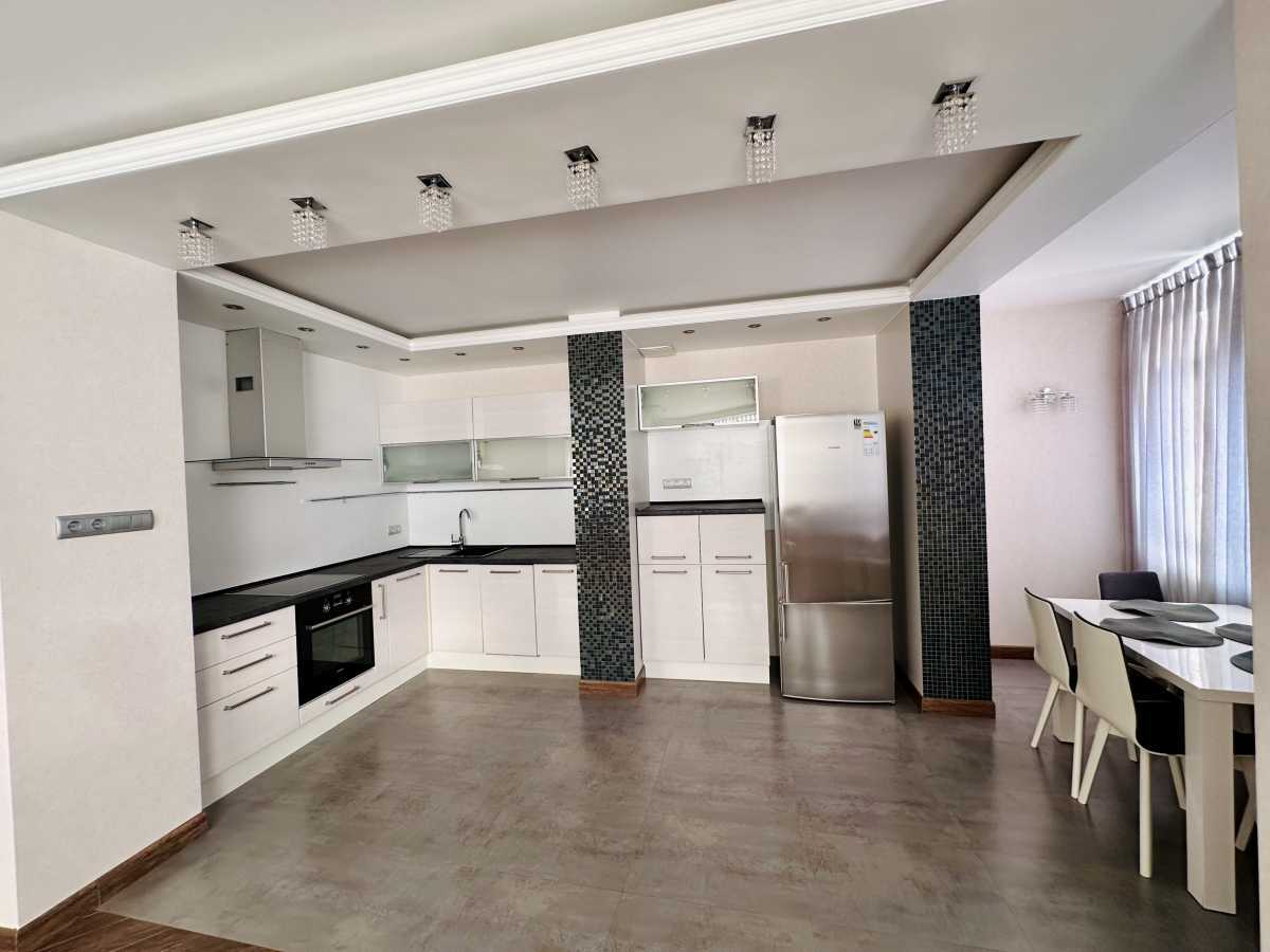 Аренда 2-комнатной квартиры 87 м², Дегтяревская ул., 25ак1