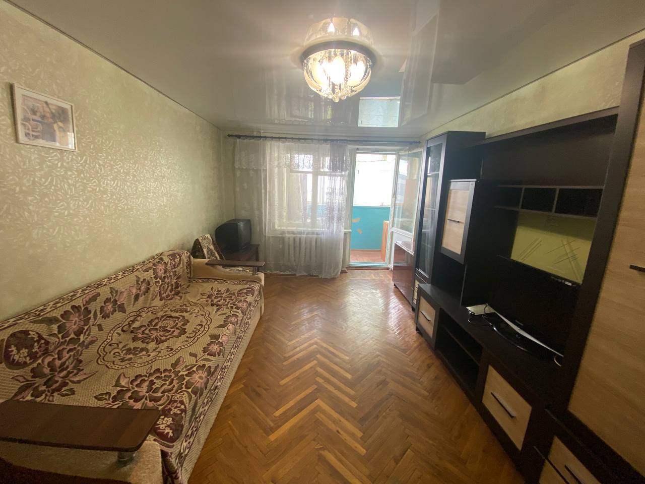 Продаж 2-кімнатної квартири 57 м², Запорізьке шосе, 56