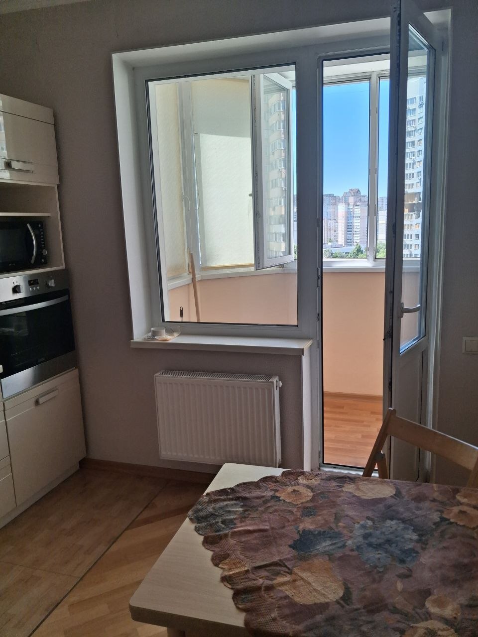 Продажа 1-комнатной квартиры 45 м², Драгоманова ул., 6/1