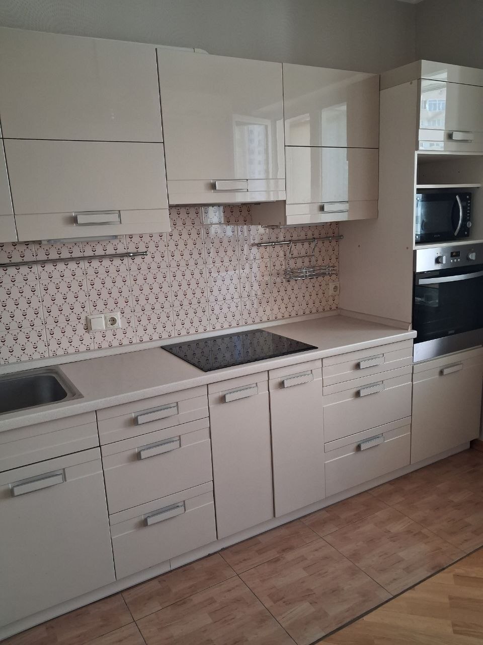 Продажа 1-комнатной квартиры 45 м², Драгоманова ул., 6/1