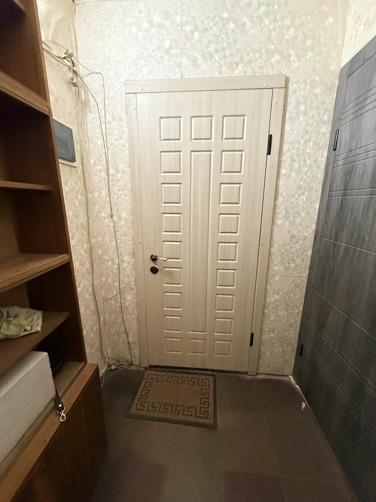 Продаж 4-кімнатної квартири 83 м², Гладкова вул.