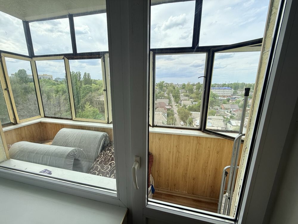 Продаж 4-кімнатної квартири 83 м², Гладкова вул.
