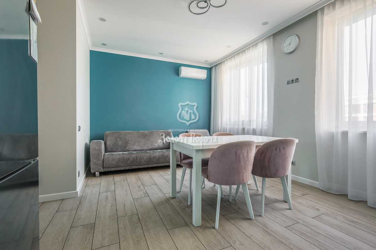 Продажа 5-комнатной квартиры 98.3 м², Мартынова просп., 9