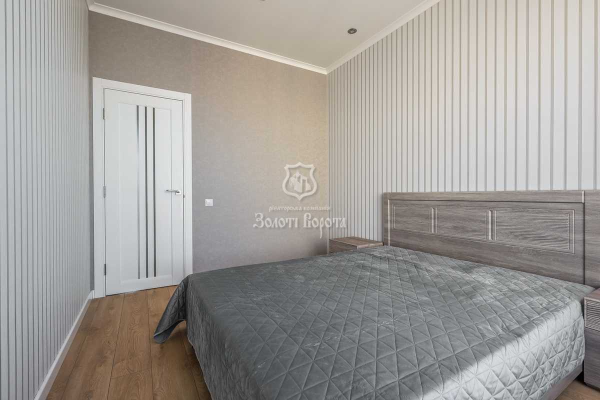Продажа 5-комнатной квартиры 98.3 м², Мартынова просп., 9