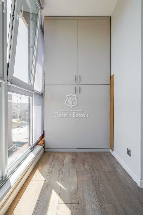 Продажа 5-комнатной квартиры 98.3 м², Мартынова просп., 9