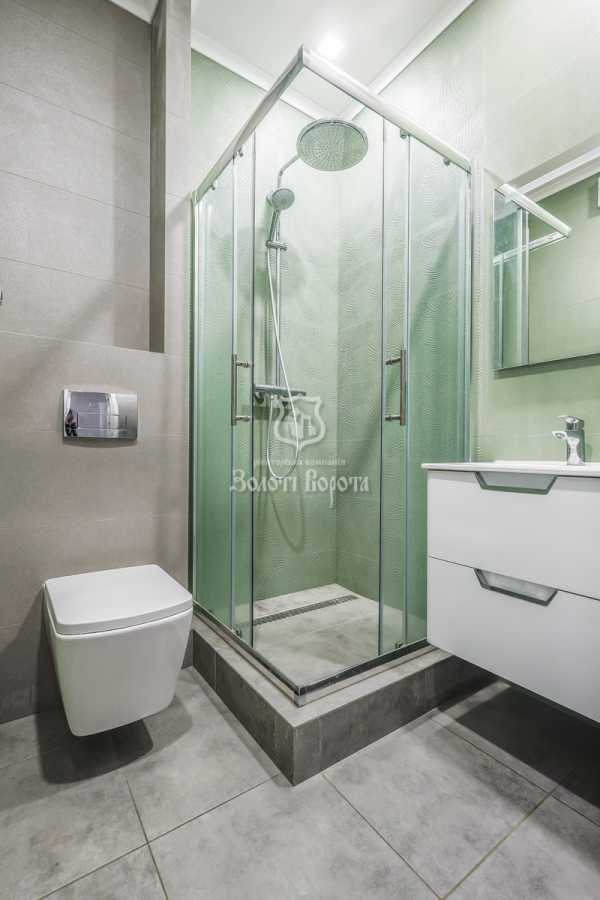 Продажа 5-комнатной квартиры 98.3 м², Мартынова просп., 9