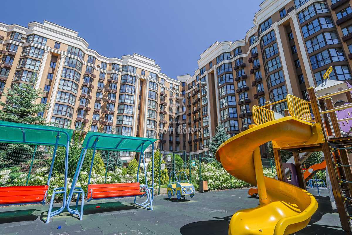 Продажа 5-комнатной квартиры 98.3 м², Мартынова просп., 9