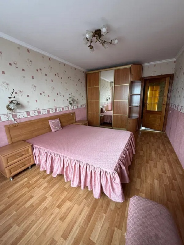 Продажа 3-комнатной квартиры 73 м², Инглези ул.