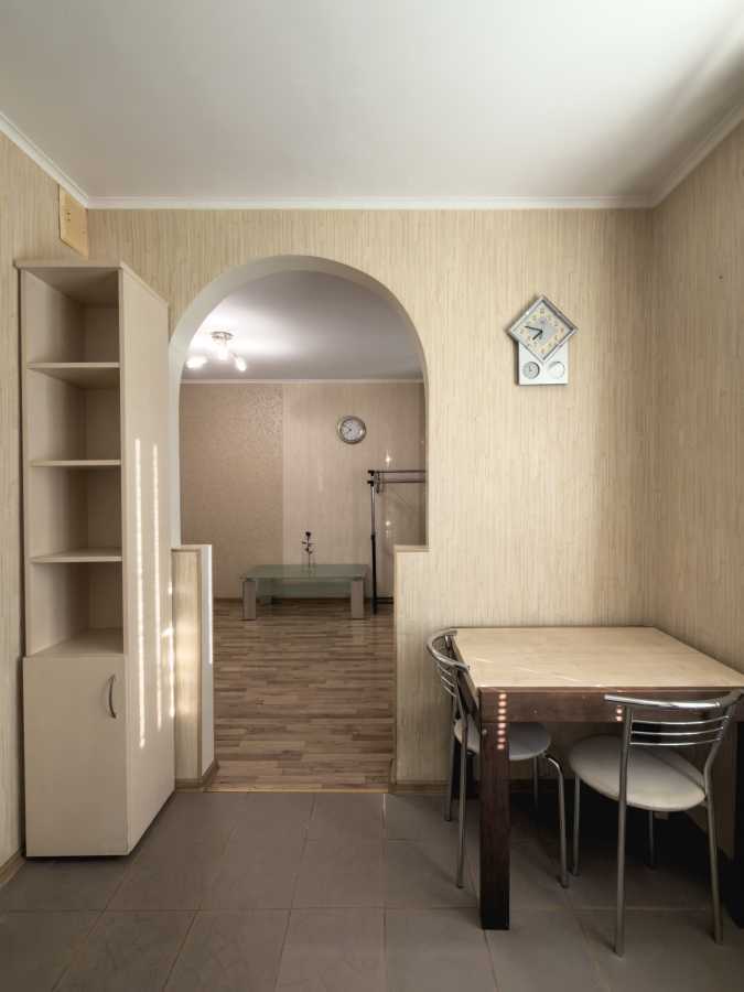 Продажа 1-комнатной квартиры 36 м², Радужная ул., 69