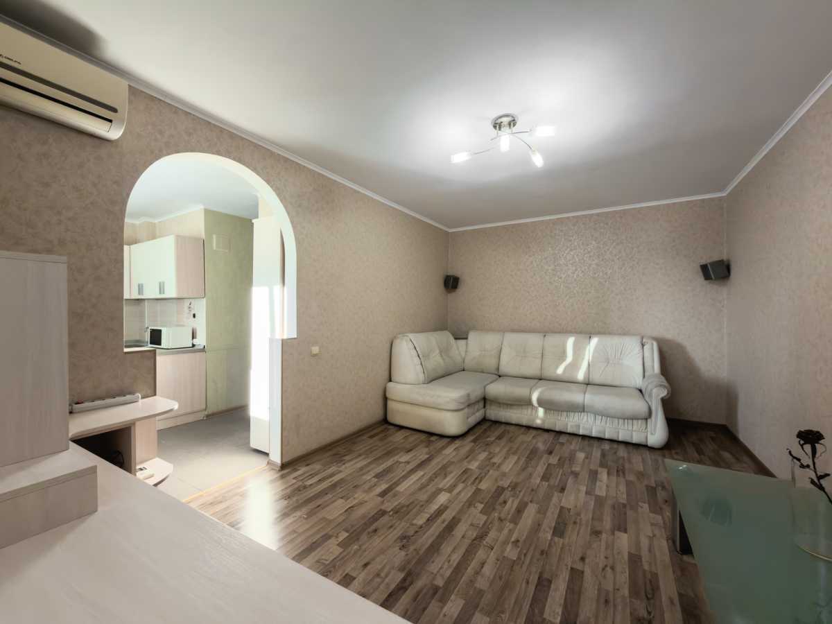 Продажа 1-комнатной квартиры 36 м², Радужная ул., 69