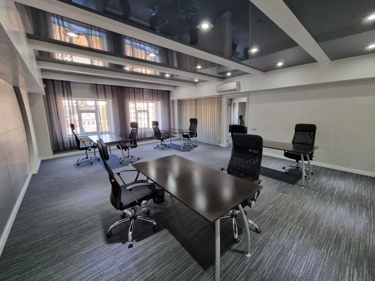 Продаж офісу 109 м², Ярославська вул., 56