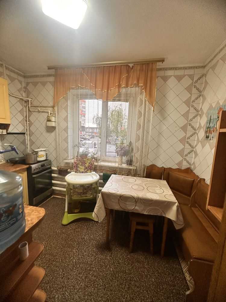 Продаж 3-кімнатної квартири 67 м², Шевченка вул., 6