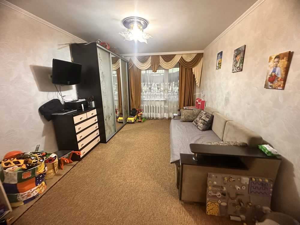 Продаж 3-кімнатної квартири 67 м², Шевченка вул., 6