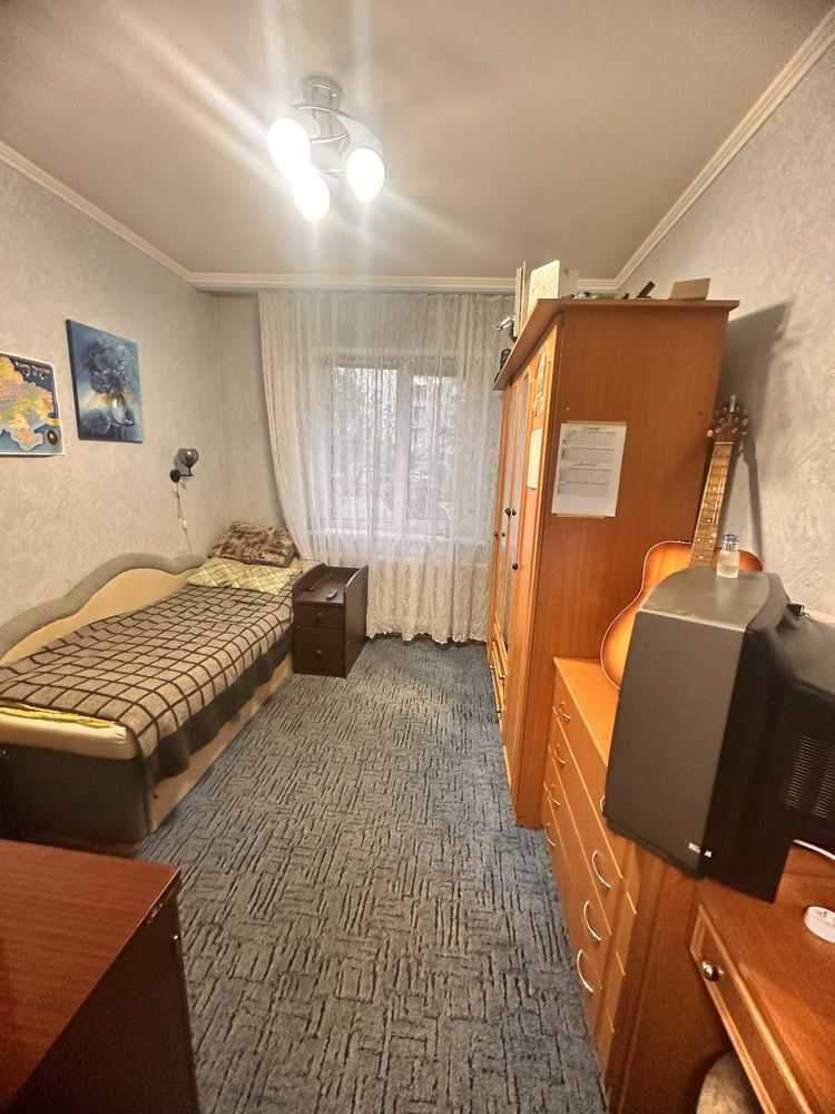Продаж 3-кімнатної квартири 67 м², Шевченка вул., 6