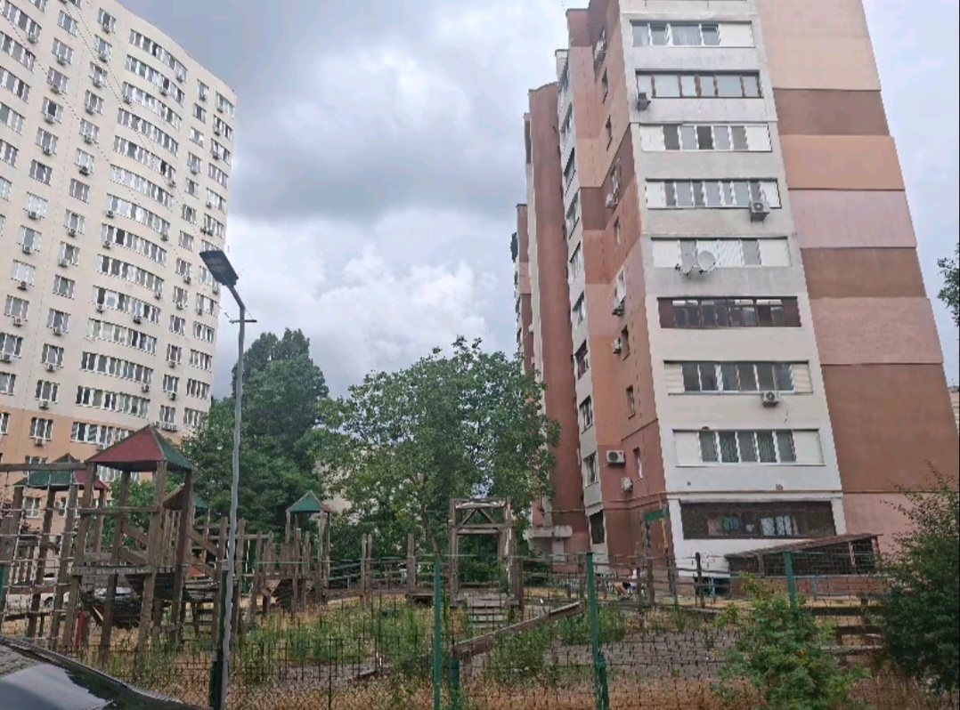 Продаж 1-кімнатної квартири 34 м², Левитана вул.