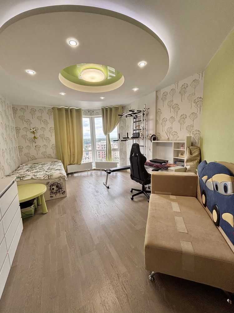 Продажа 2-комнатной квартиры 84 м², Вячеслава Черновола ул., 11