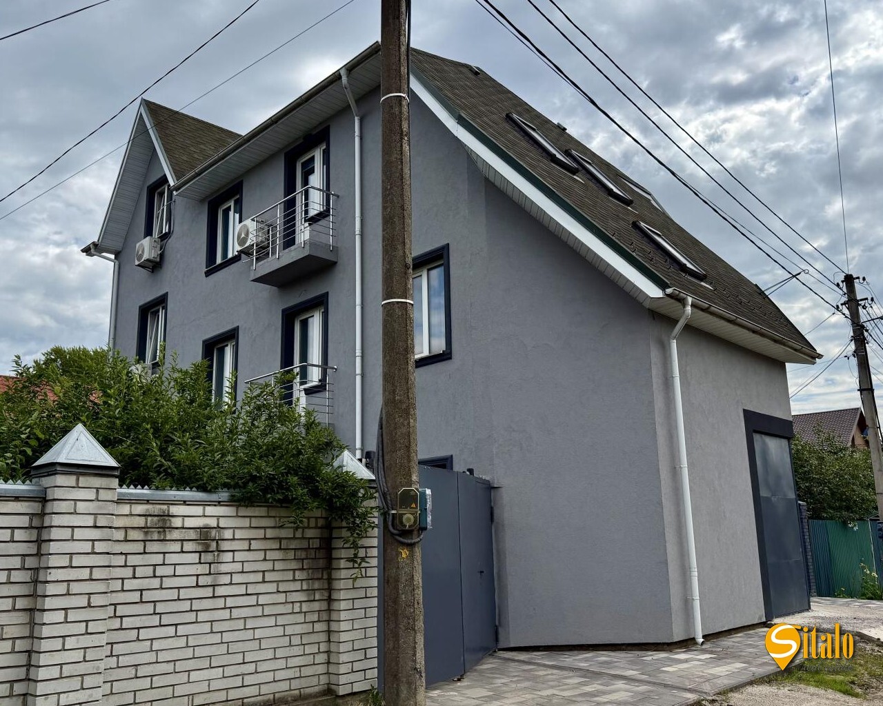 Продажа дома 380 м², 1-я Озерная ул.