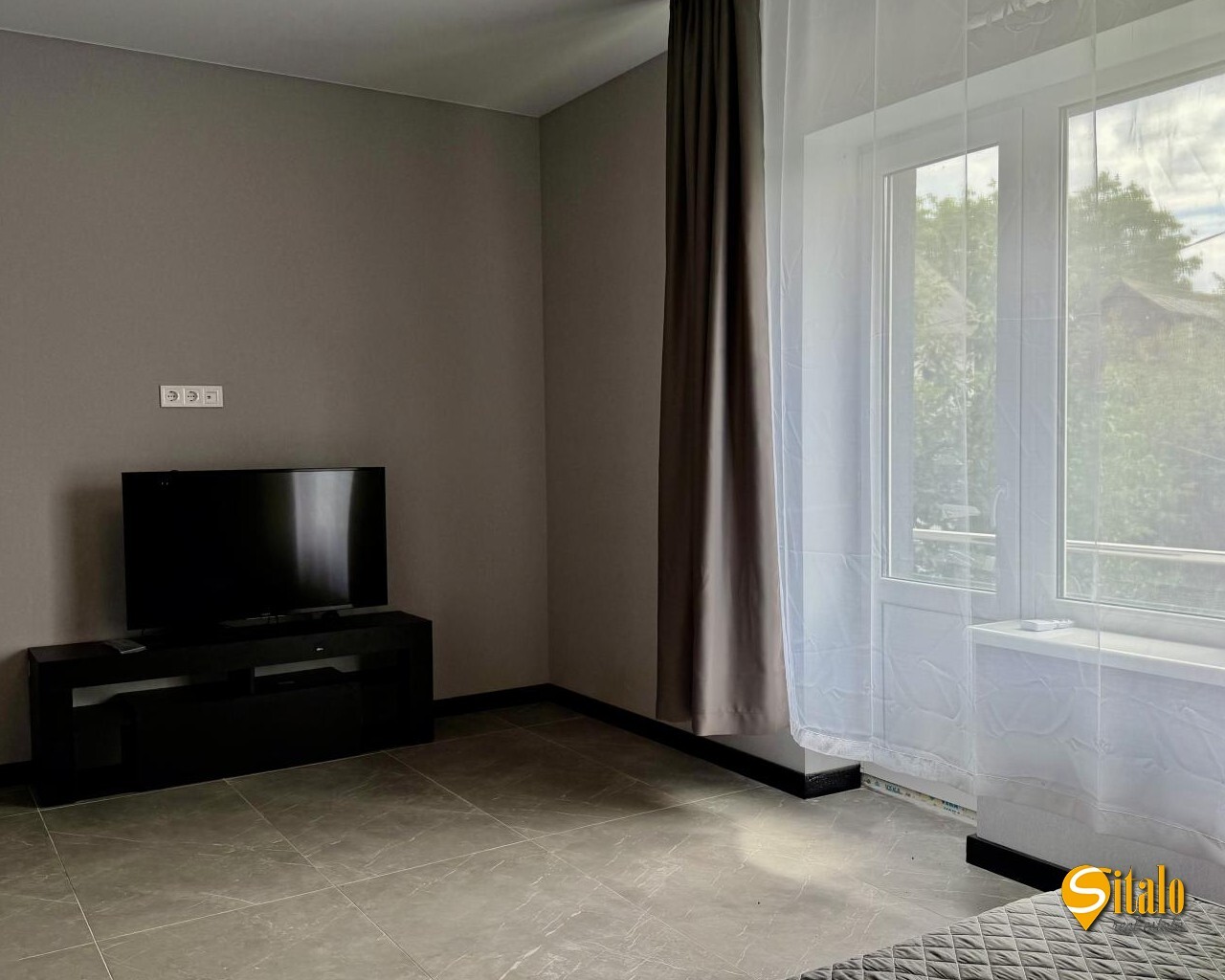 Продажа дома 380 м², 1-я Озерная ул.