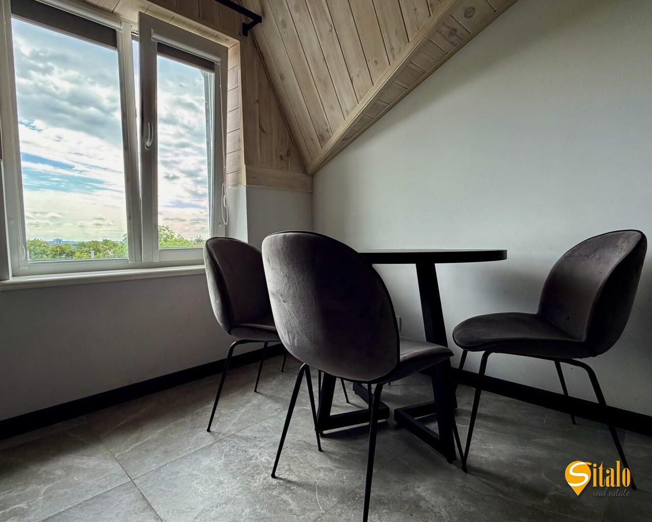 Продажа дома 380 м², 1-я Озерная ул.