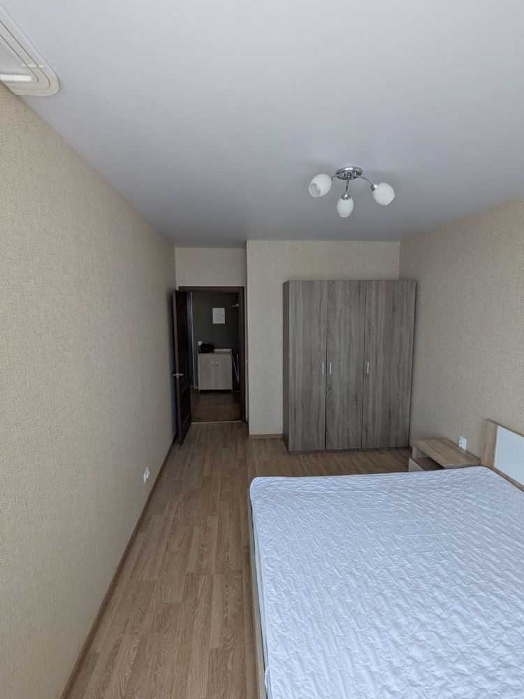 Аренда 1-комнатной квартиры 42 м², Европейская пл., Союзу, 45Б