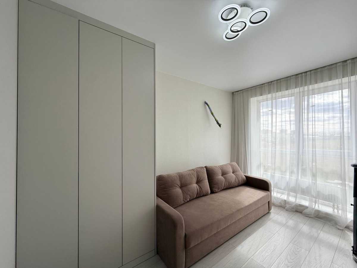 Продажа 3-комнатной квартиры 76 м², Героев Небесной Сотни просп., 26/15