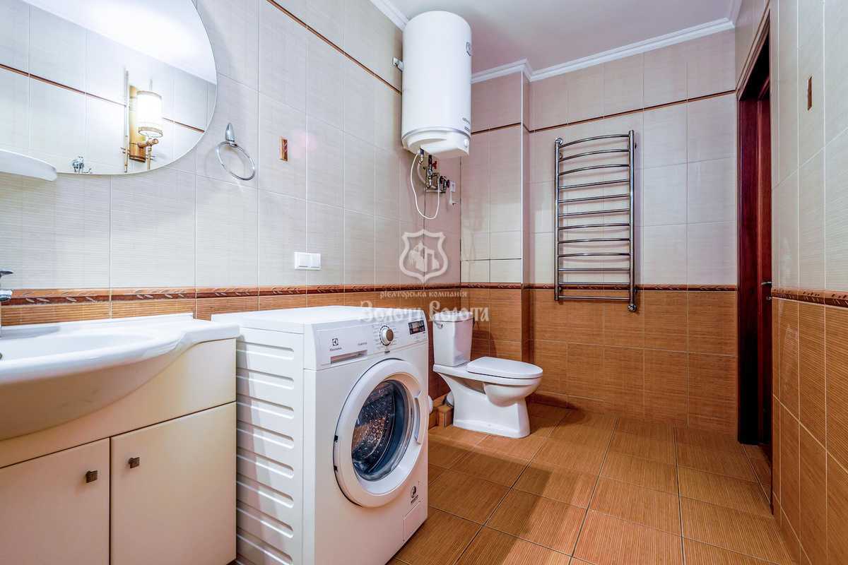 Продажа 4-комнатной квартиры 128.4 м², Михаила Донца ул., Котельникова, 1