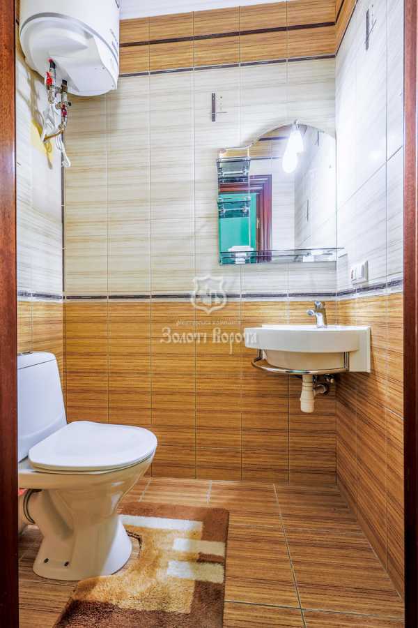 Продажа 4-комнатной квартиры 128.4 м², Михаила Донца ул., Котельникова, 1