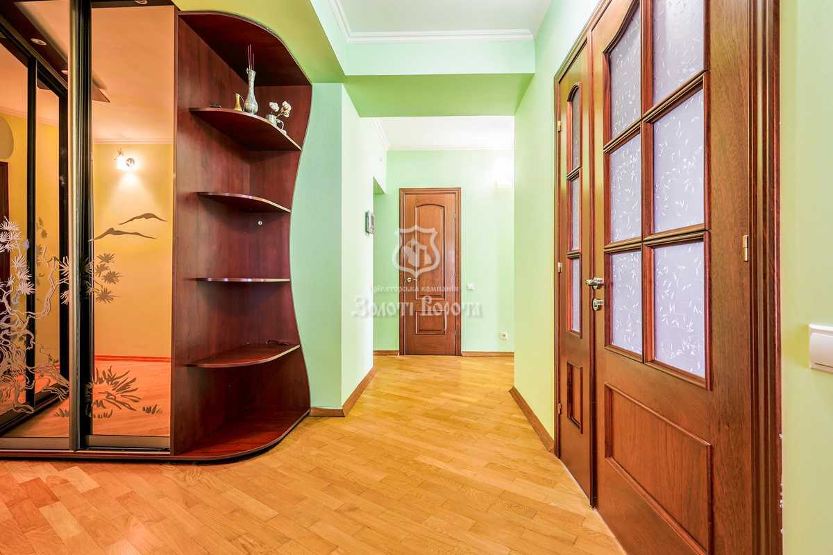 Продажа 4-комнатной квартиры 128.4 м², Михаила Донца ул., Котельникова, 1