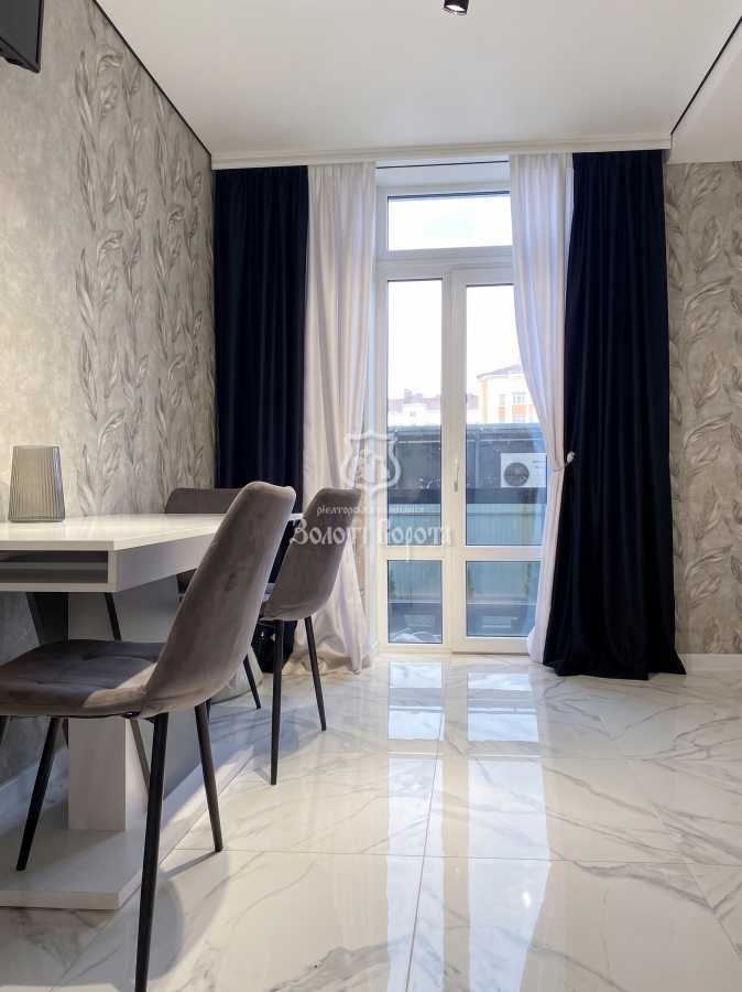 Продажа 2-комнатной квартиры 42 м², Новая ул., Виноградна, 2