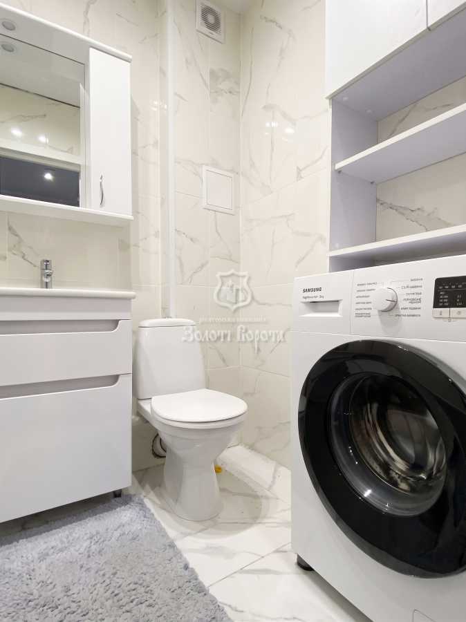 Продажа 2-комнатной квартиры 42 м², Новая ул., Виноградна, 2