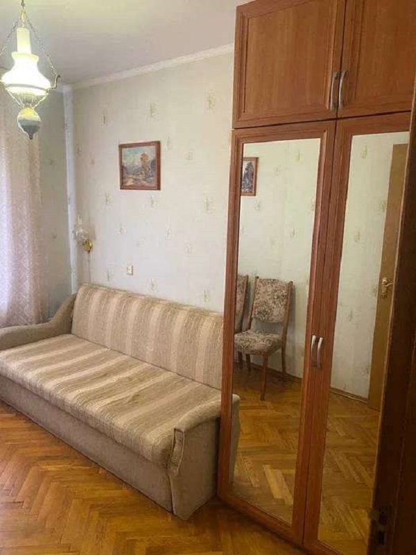 Продаж 2-кімнатної квартири 41 м², Червоноткацька вул., 29