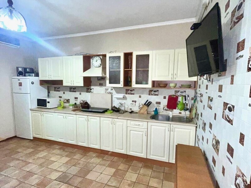 Продаж 1-кімнатної квартири 52 м², Василя Симоненко вул., 5А