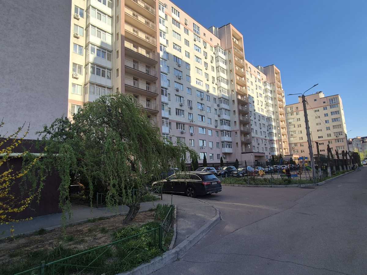 Продажа 1-комнатной квартиры 38 м², Боголюбова ул., 6