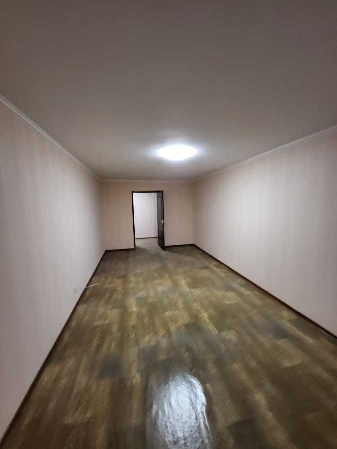 Продажа 2-комнатной квартиры 70 м², Боголюбова ул., 6