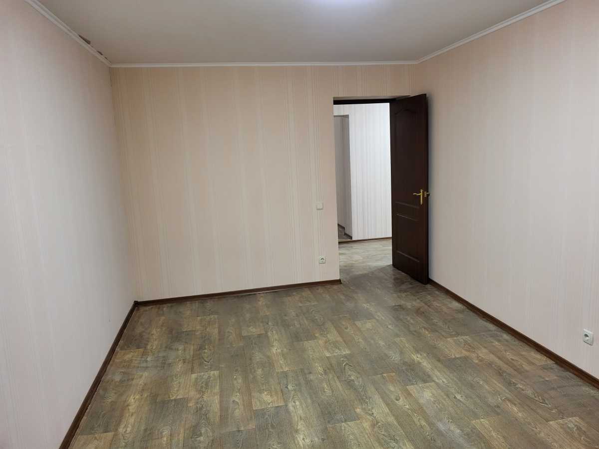 Продажа 2-комнатной квартиры 70 м², Боголюбова ул., 6