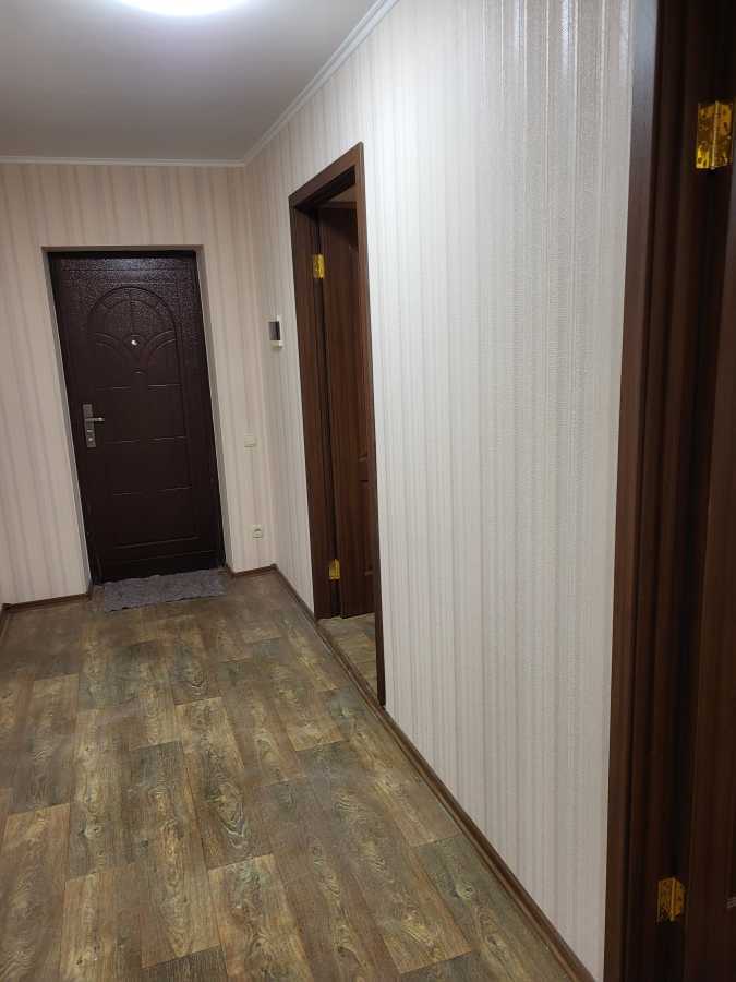 Продажа 2-комнатной квартиры 70 м², Боголюбова ул., 6