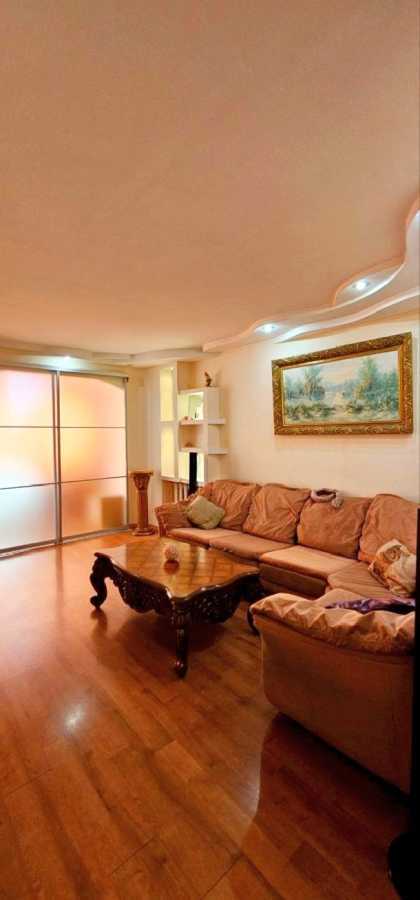 Продажа 2-комнатной квартиры 69 м², Харковская, 63