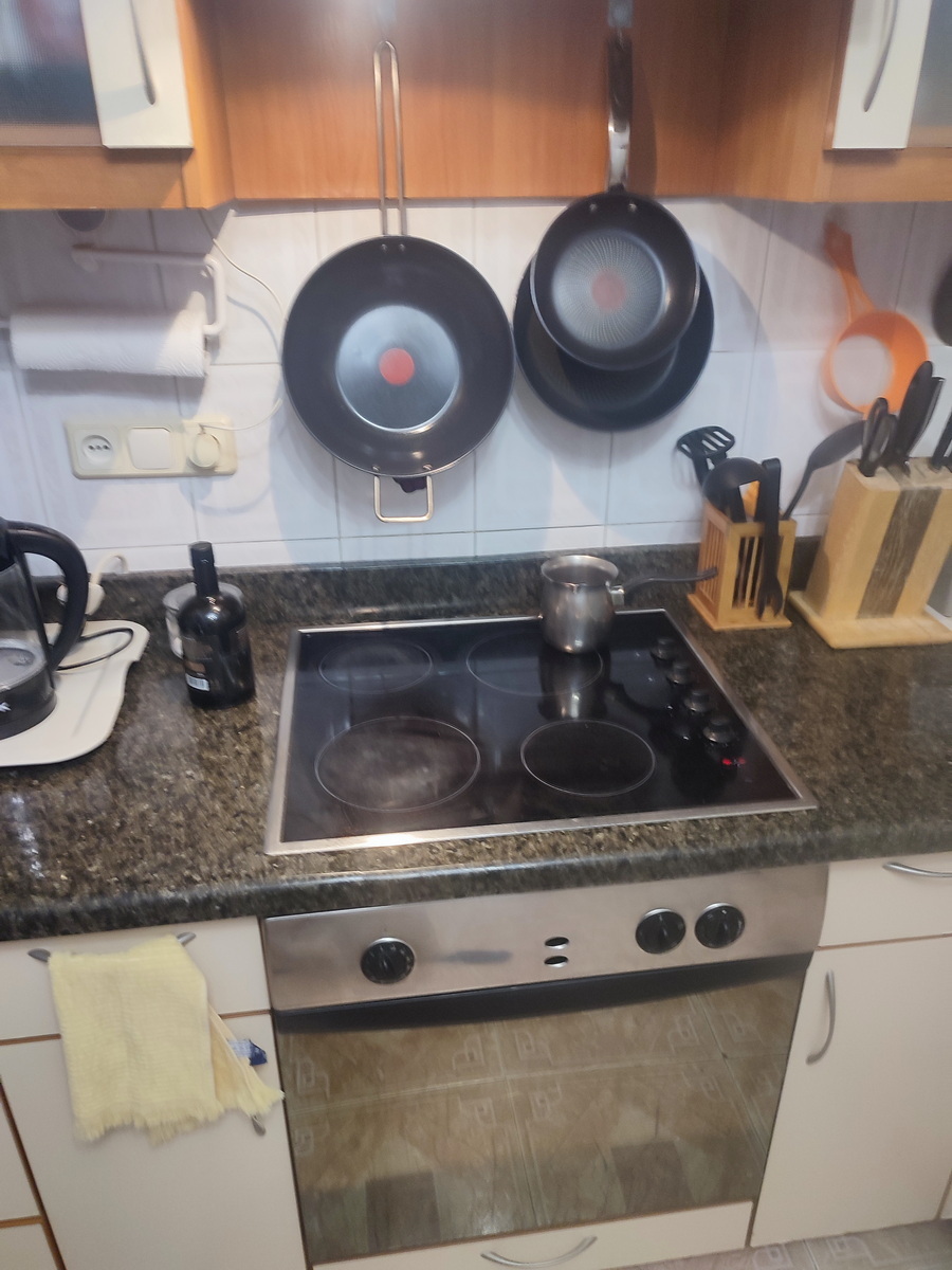 Продажа 2-комнатной квартиры 55.2 м², Драгоманова ул., 3В