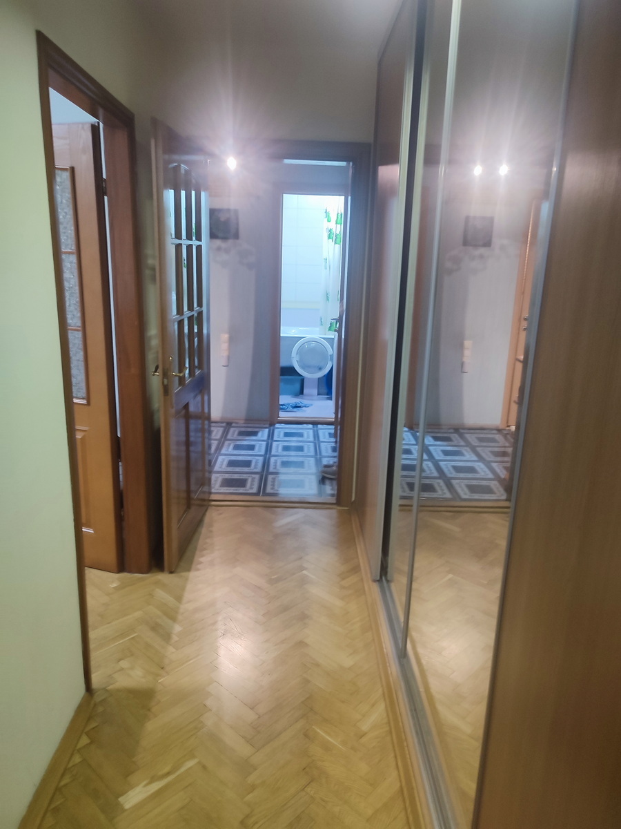 Продажа 2-комнатной квартиры 55.2 м², Драгоманова ул., 3В