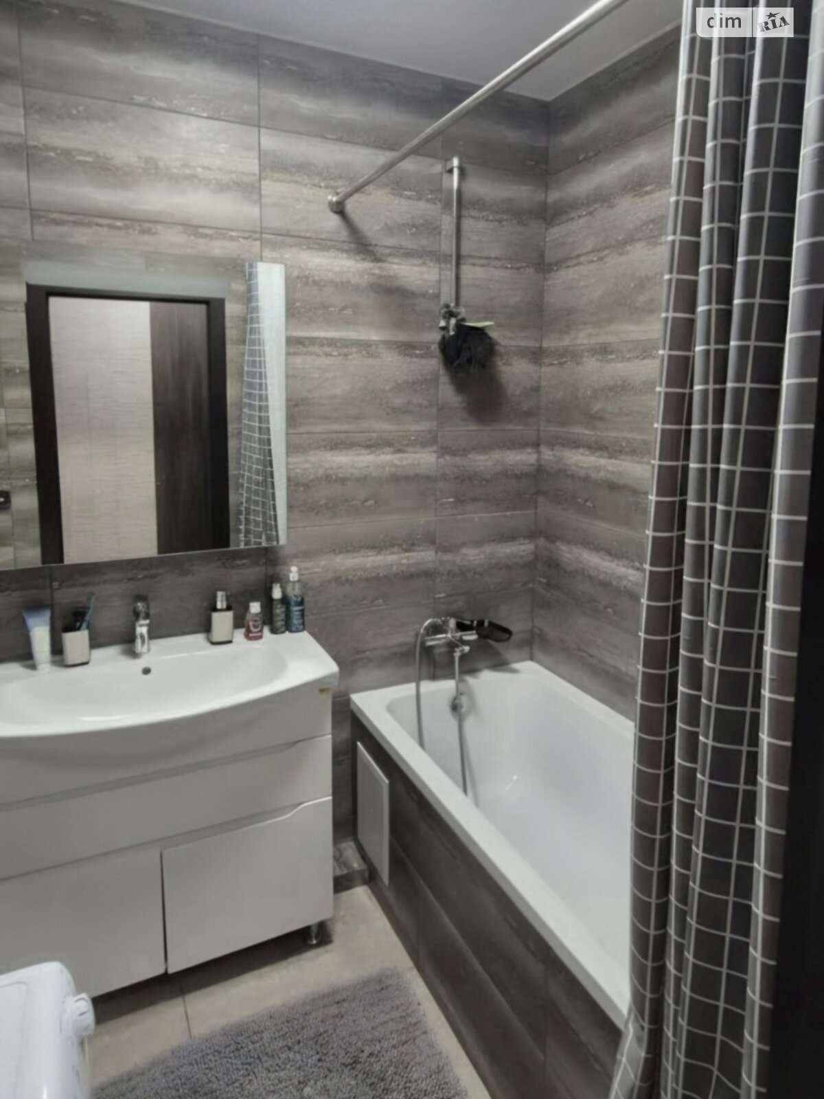 Продажа 2-комнатной квартиры 71.3 м², Соборности просп., 17 К2
