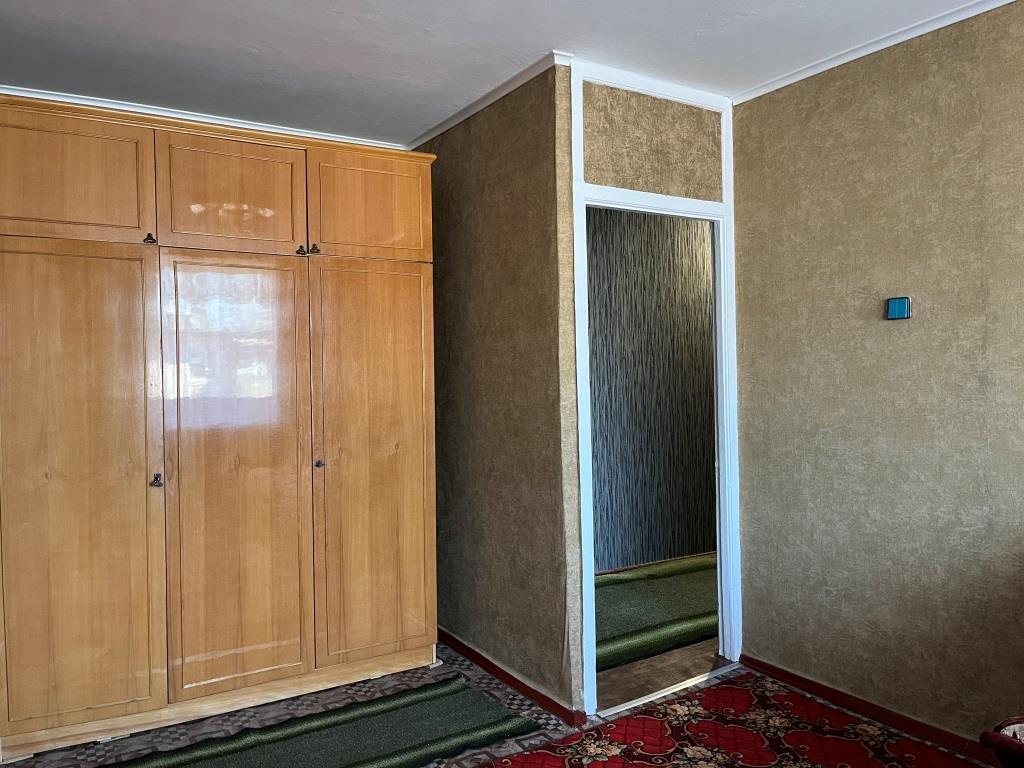 Продажа 3-комнатной квартиры 48 м², правобережна 44