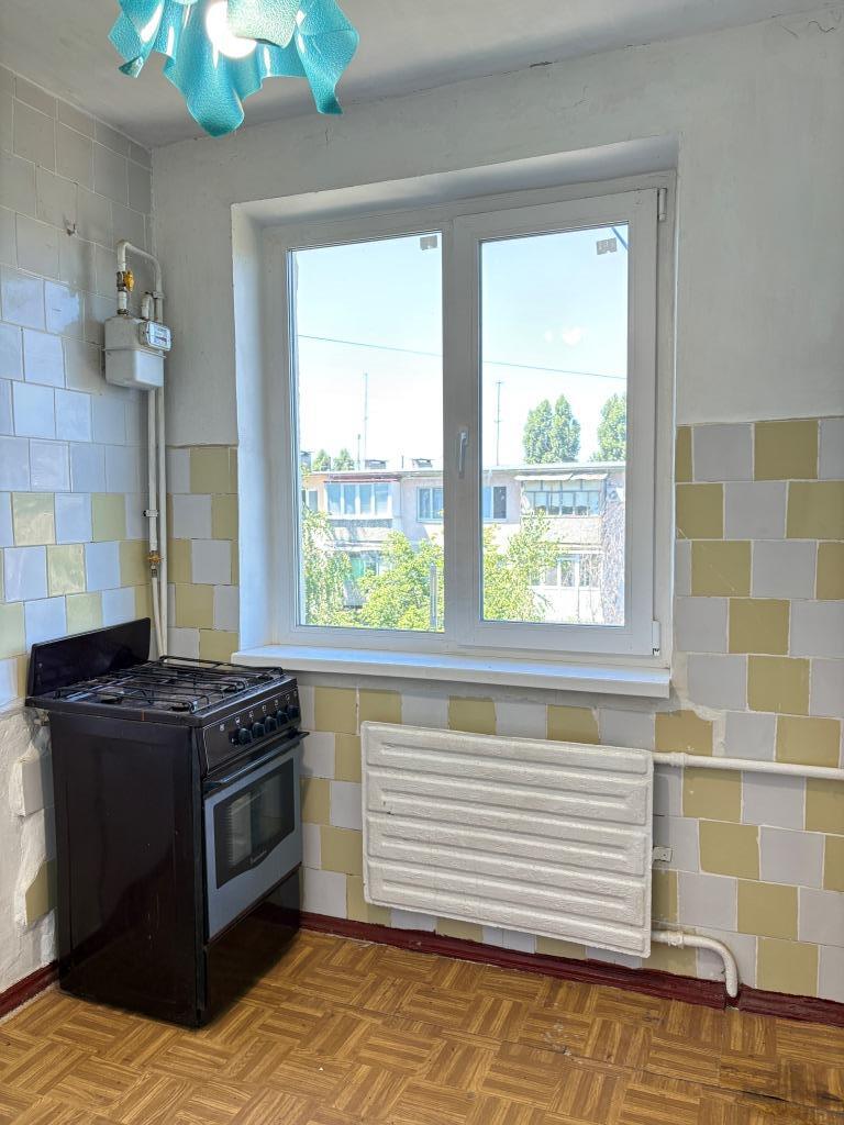 Продажа 3-комнатной квартиры 48 м², правобережна 44