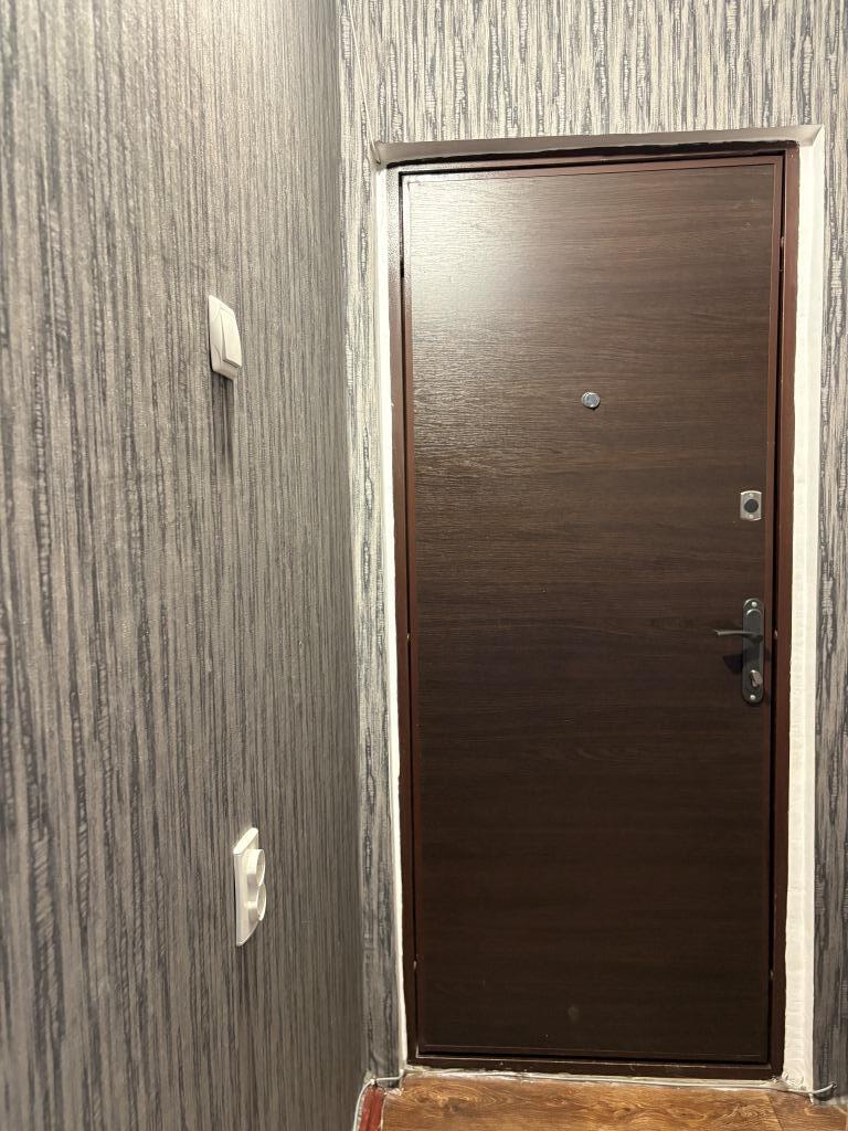 Продажа 3-комнатной квартиры 48 м², правобережна 44