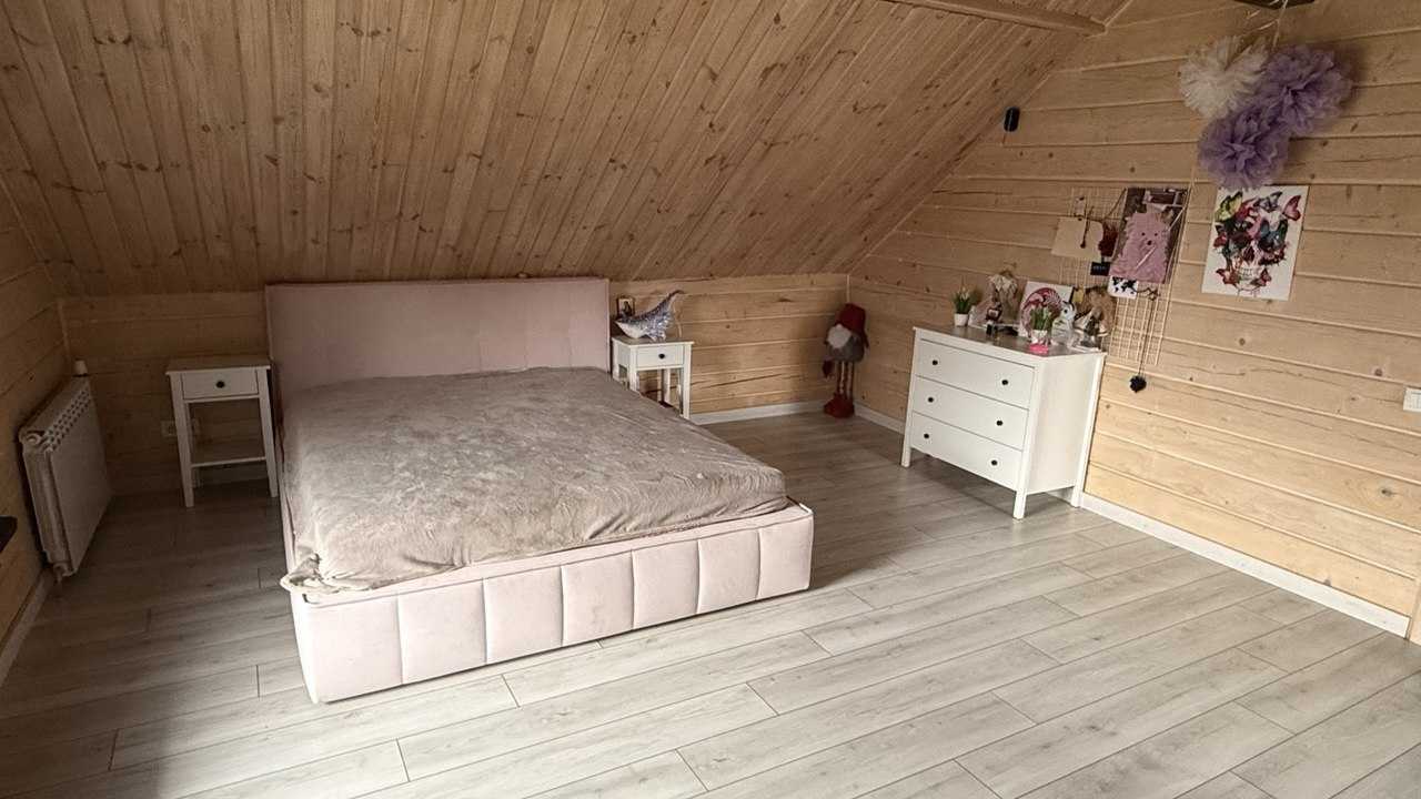 Продажа коттеджа 300 м², придеснянська, 72
