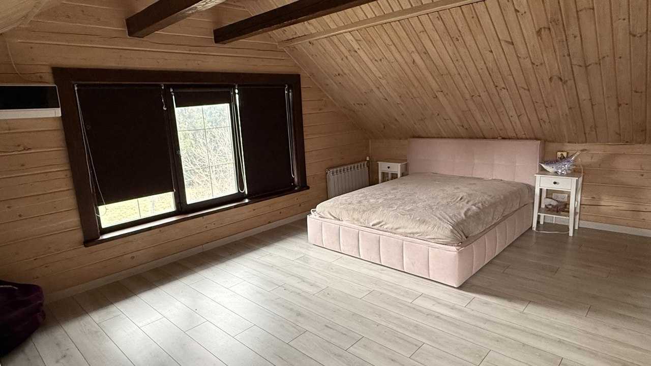 Продажа коттеджа 300 м², придеснянська, 72