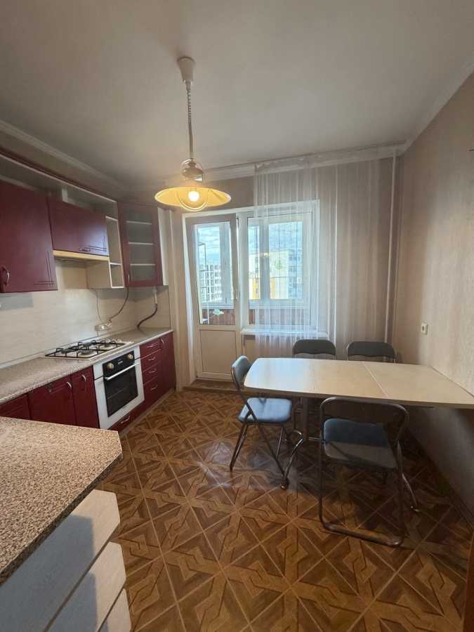 Аренда 3-комнатной квартиры 82 м², Машиностроителей ул., 15А
