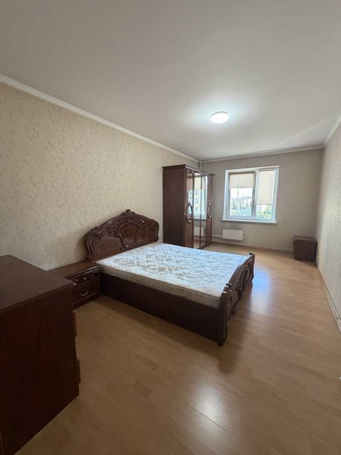 Аренда 3-комнатной квартиры 82 м², Машиностроителей ул., 15А