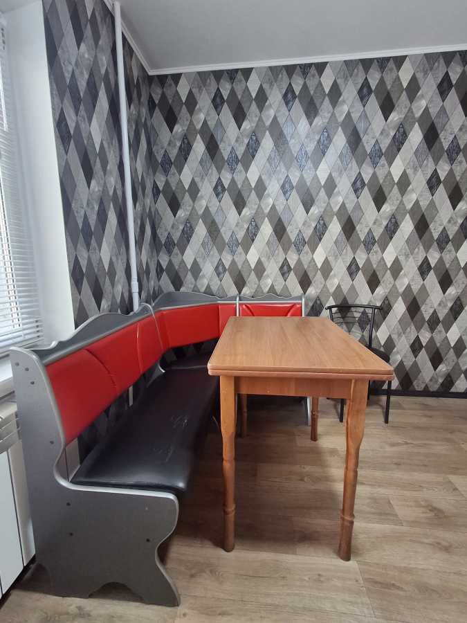 Продажа 1-комнатной квартиры 48 м², Михаила Донца ул., Драгоманова, 12а