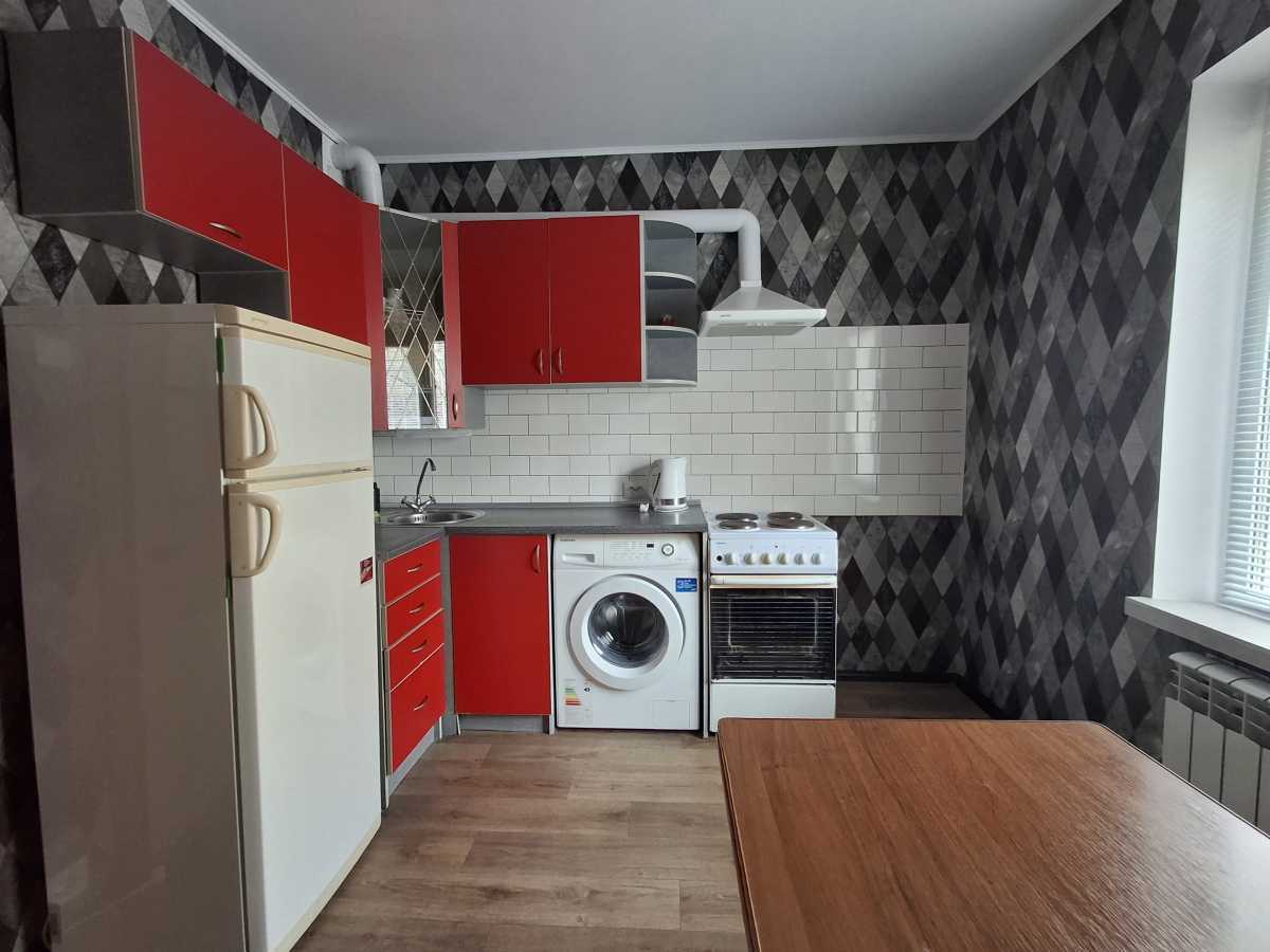 Продажа 1-комнатной квартиры 48 м², Михаила Донца ул., Драгоманова, 12а